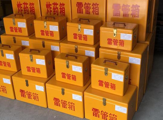 分宜玻璃钢雷管箱的使用寿命一般是多少？